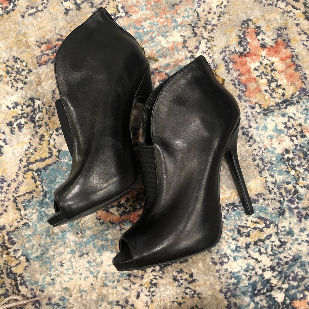 Guess peep toe heel booties